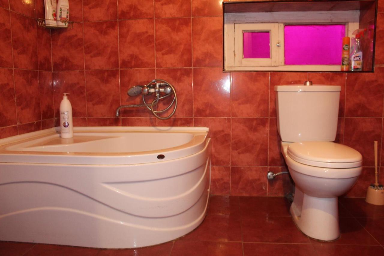 Guest House Meri Poppins Dedoplis Tskaro Εξωτερικό φωτογραφία